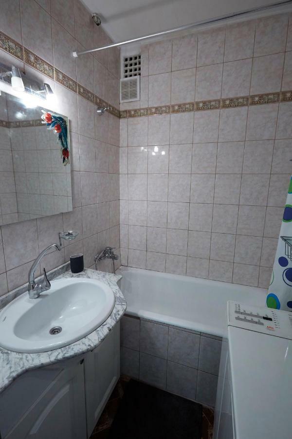 Egyetemvaros - A. Apartman เปตช์ ภายนอก รูปภาพ